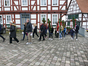 Palmsontag in St. Crescentius - Beginn der Heiligen Woche (Foto: Karl-Franz Thiede)